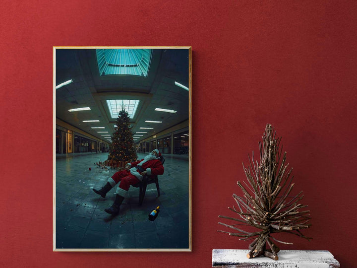 Weirdcore Santa in abandoned mall passed out in his chair drunk.