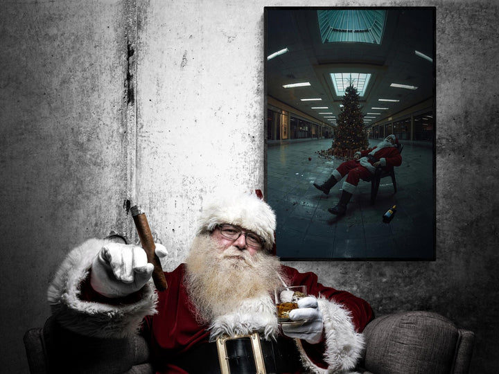 Weirdcore Santa in abandoned mall passed out in his chair drunk.